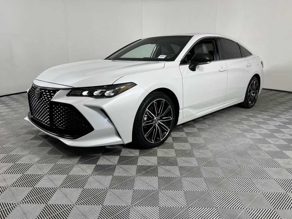 2020 Toyota Avalon XSE